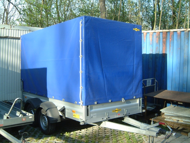 Anhaenger mit Plane 2,0 t Tandemachser